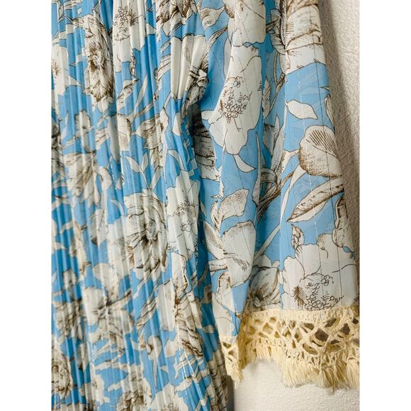 My Story Paris Cream & Blue Accordian Pleat 3/4 Sleeve Blouse S - Picture 12 of 16